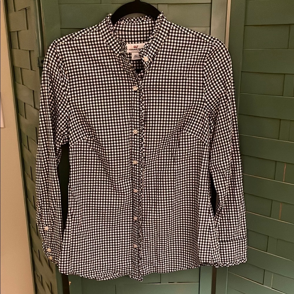 VINEYARD VINES :: Black and White Gingham Button Down Shirt :: size 4
